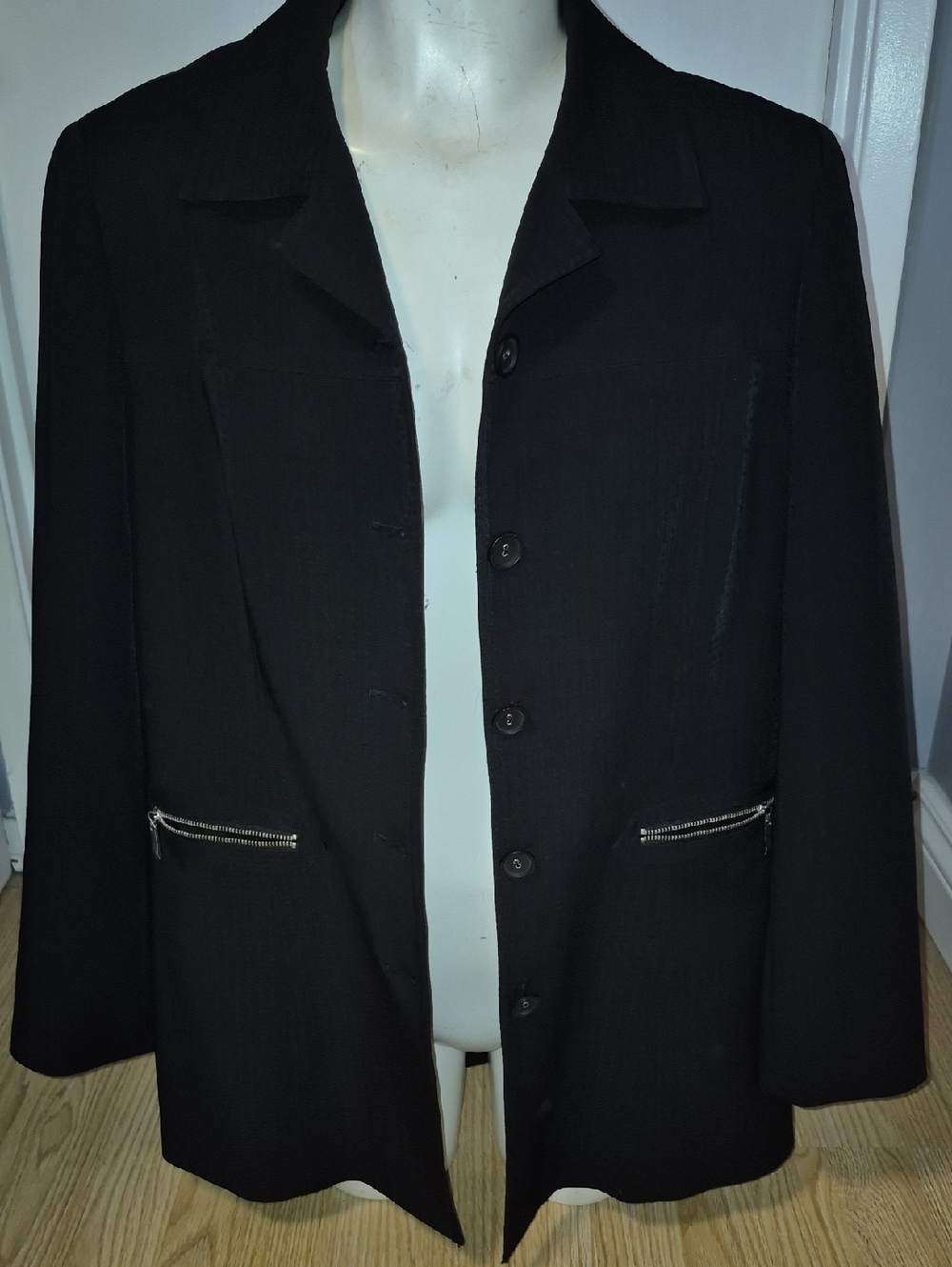 Women’s DALIA Black Button-Front Jacket with Zip Pockets size M